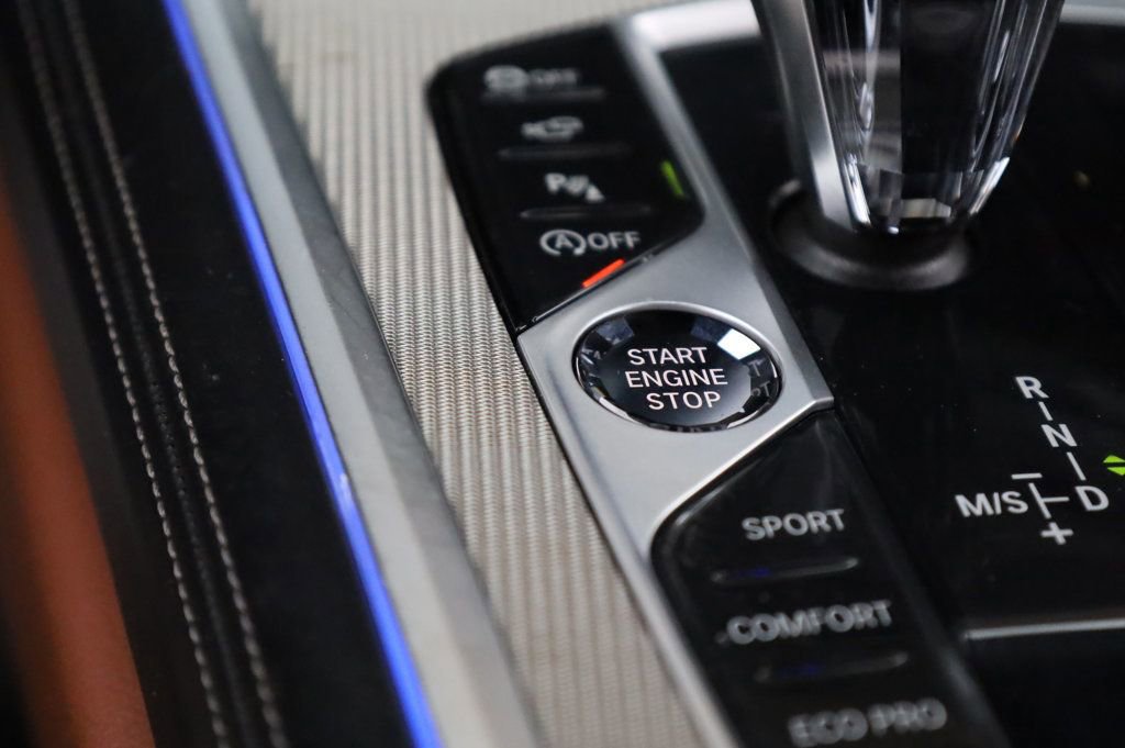 Used 2019 BMW M850i xDrive Convertible image 49