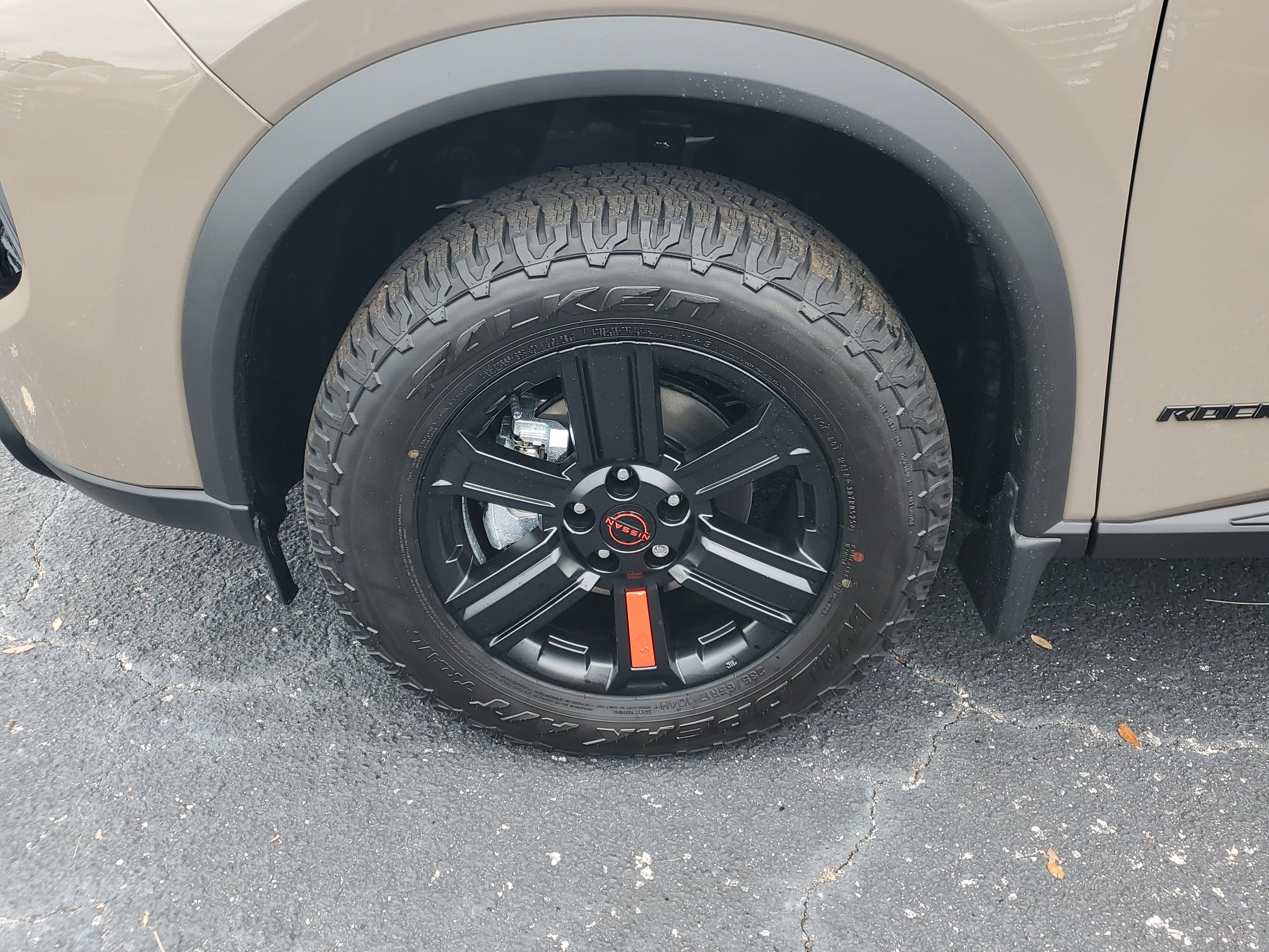 New 2026 Nissan Rogue SV image 4