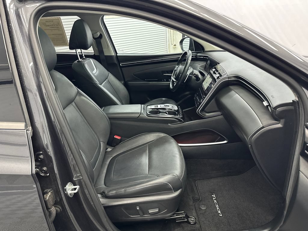 Used 2022 Hyundai Tucson Limited FWD image 15