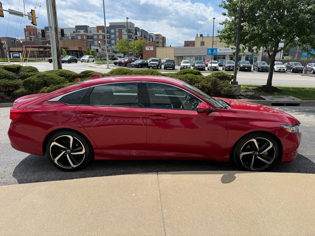 Used 2020 Honda Accord Sport image 4