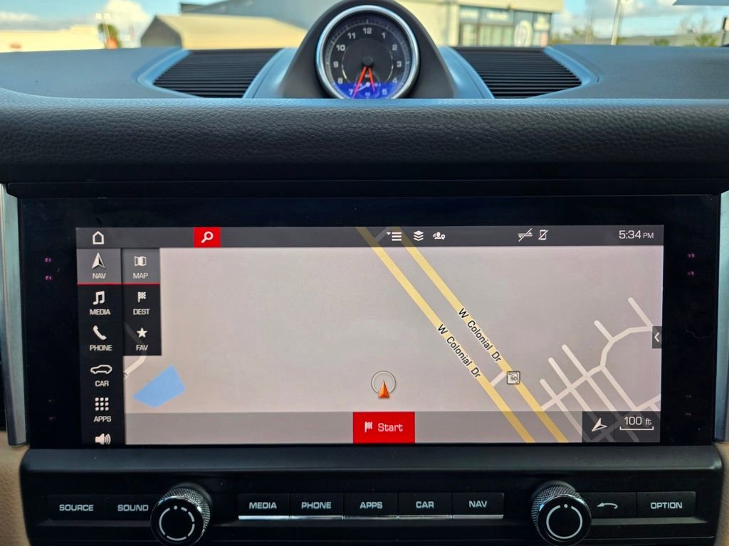 Used 2020 Porsche Macan S image 33