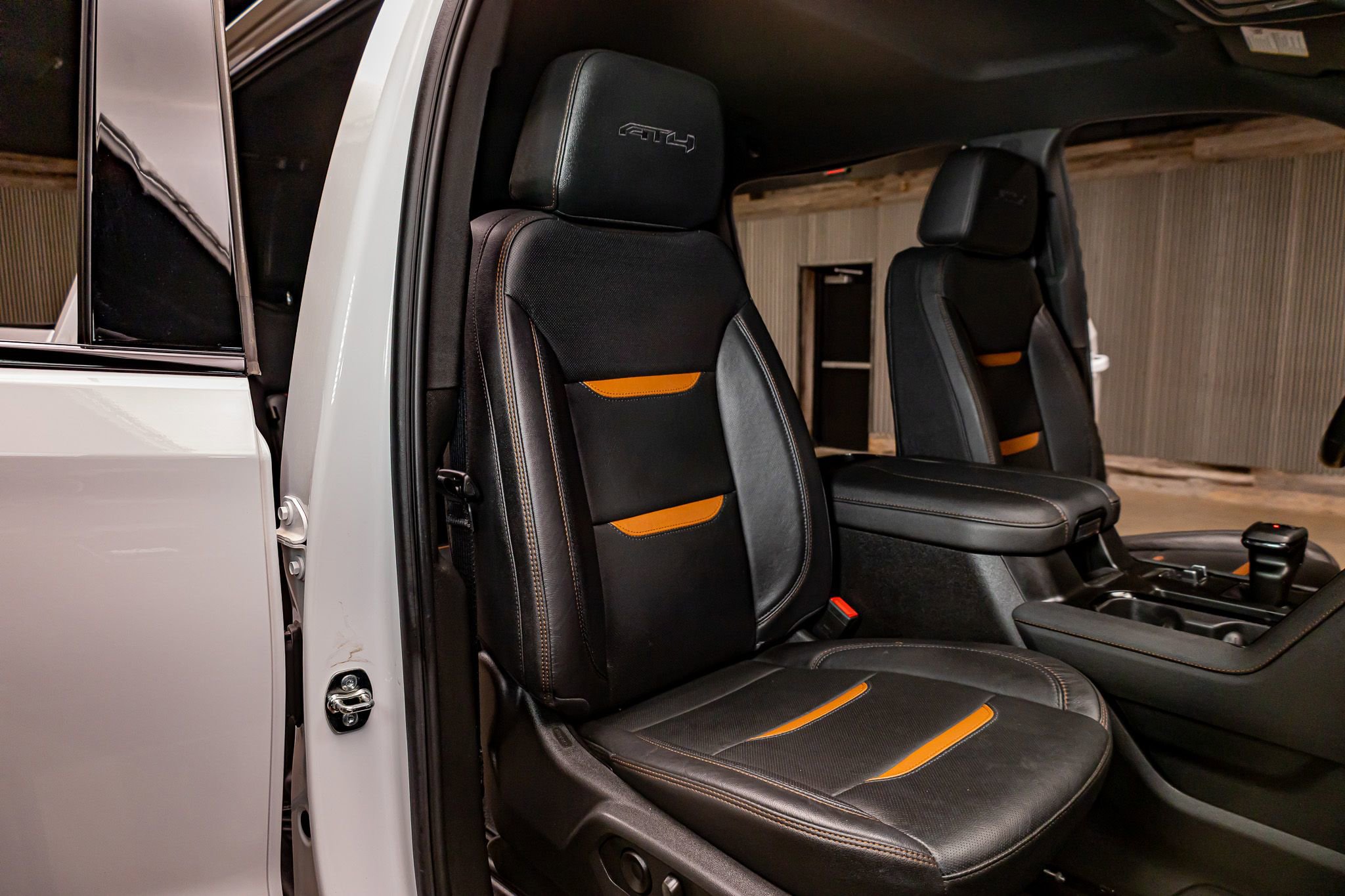 Used 2025 GMC Sierra 1500 AT4 w/ Technology Package image 30