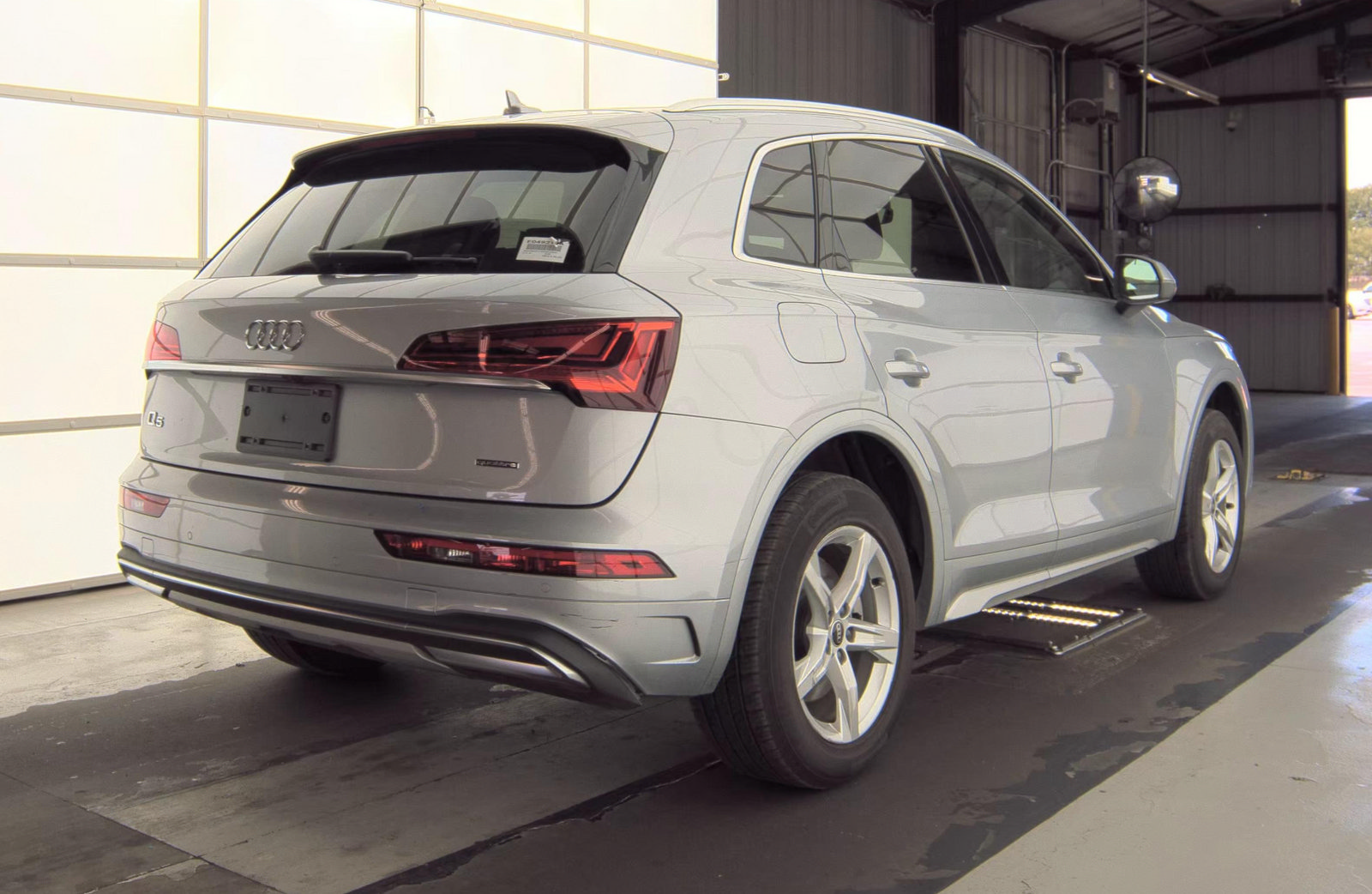Used 2023 Audi Q5 2.0T Premium AWD/4WD image 4
