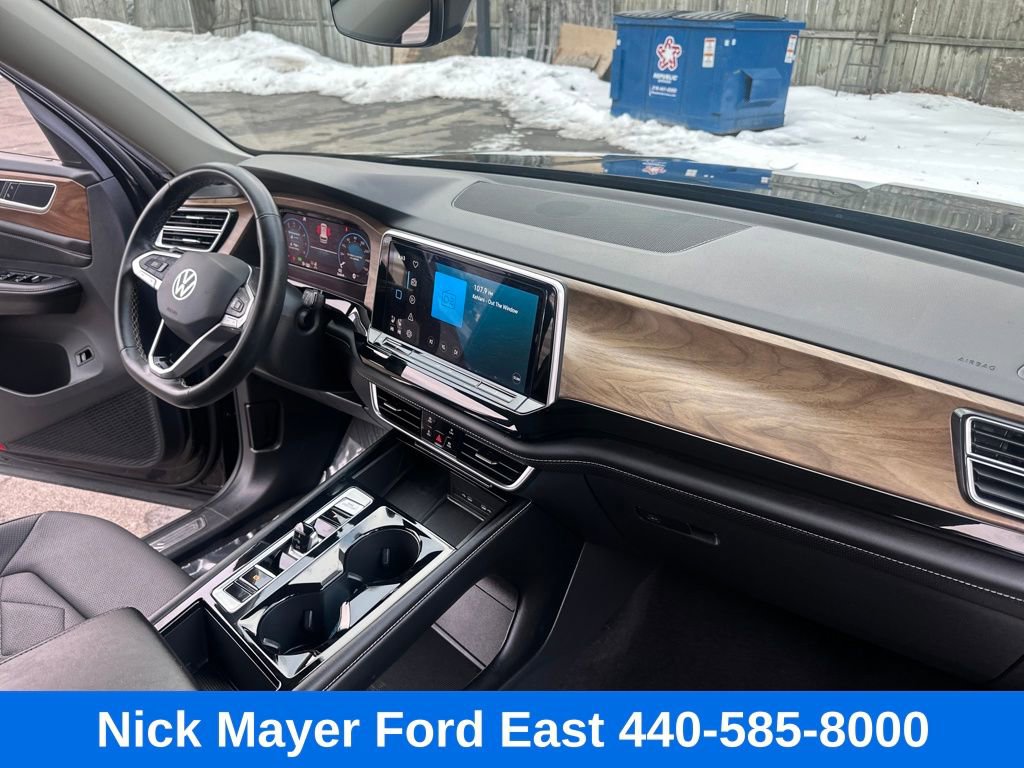 Used 2024 Volkswagen Atlas SE image 19