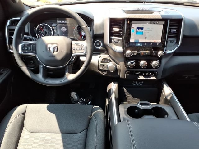 New 2026 RAM 1500 Express AWD/4WD image 15