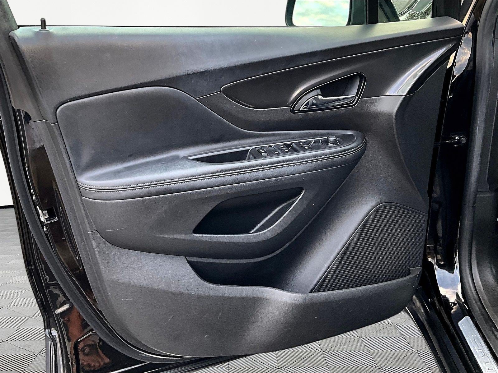 Used 2019 Buick Encore Preferred FWD image 18