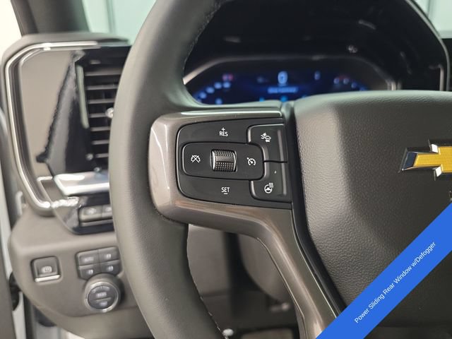 Used 2025 Chevrolet Silverado 3500 High Country w/ Technology Package AWD/4WD image 36