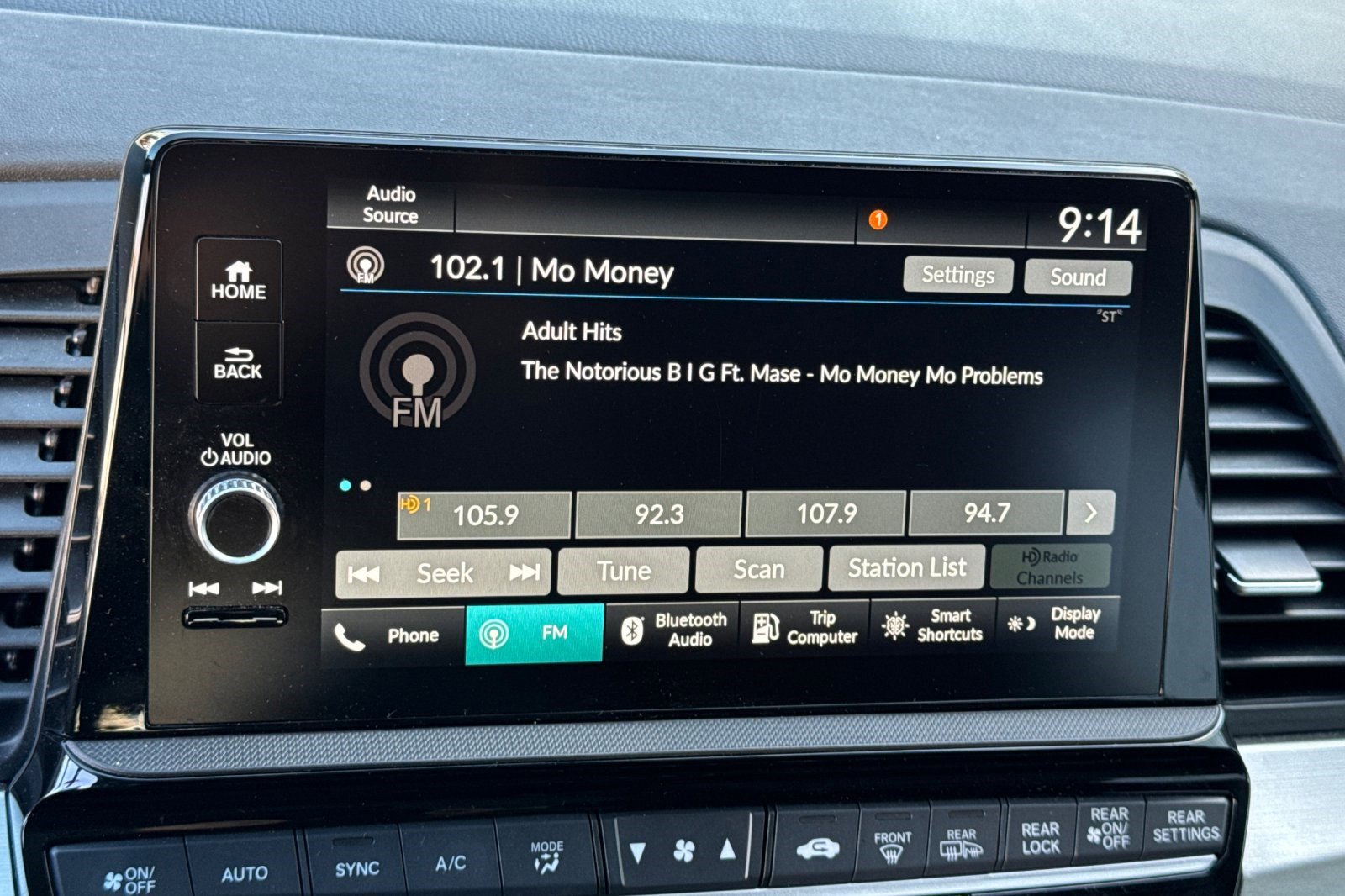 Used 2025 Honda Odyssey Sport-L image 25