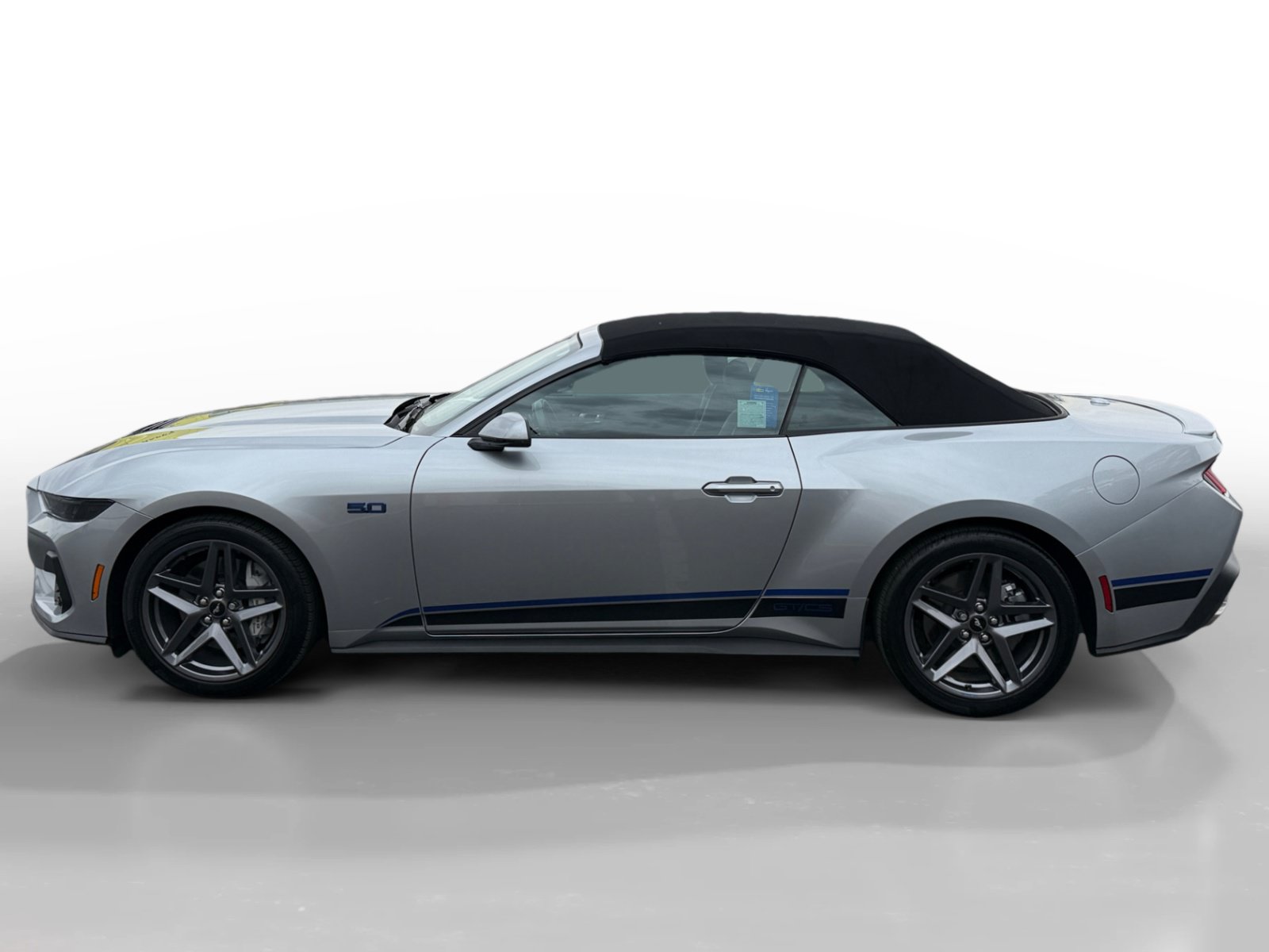Certified 2025 Ford Mustang GT Premium RWD image 2