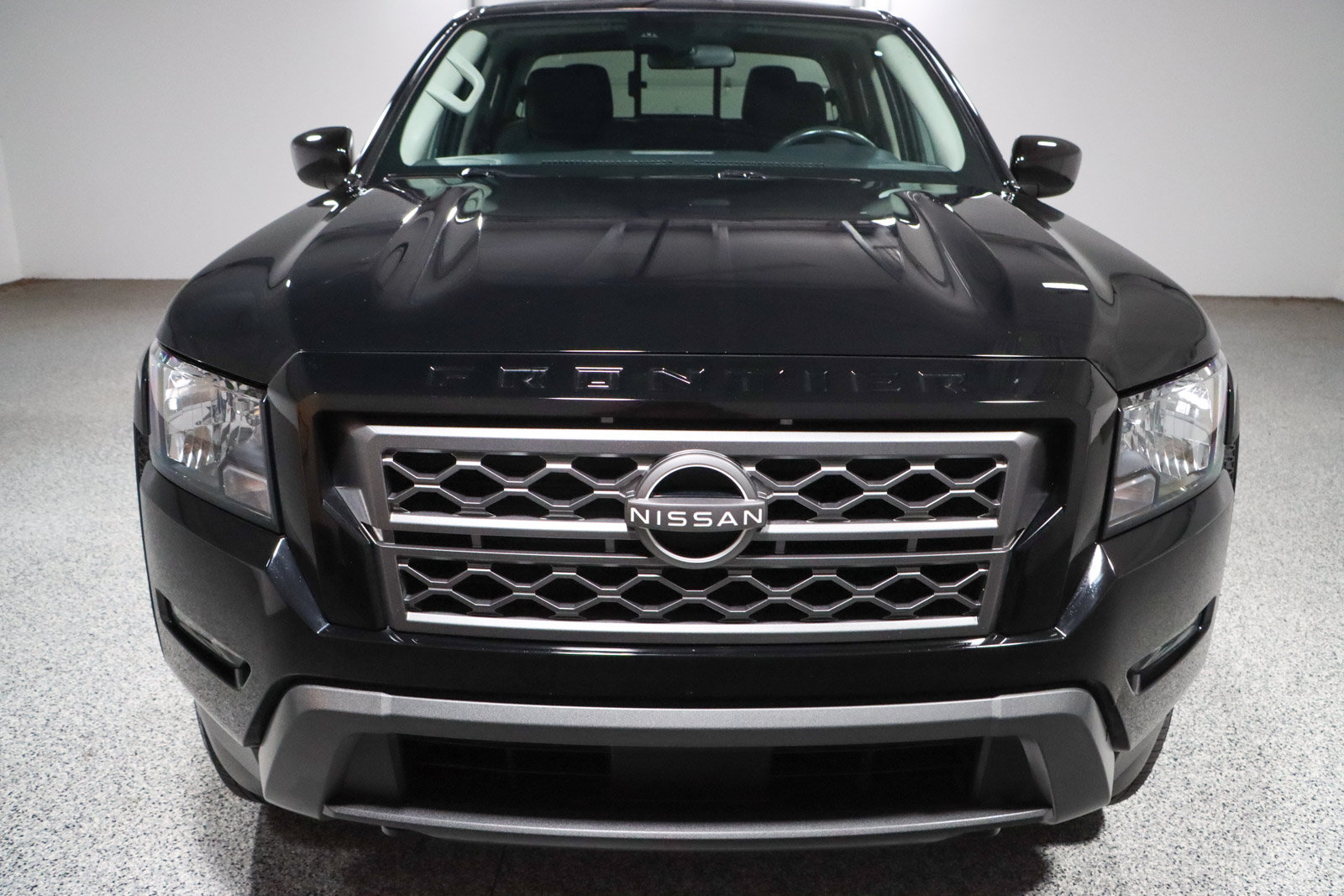 Used 2023 Nissan Frontier SV w/ SV Convenience Package AWD/4WD image 4