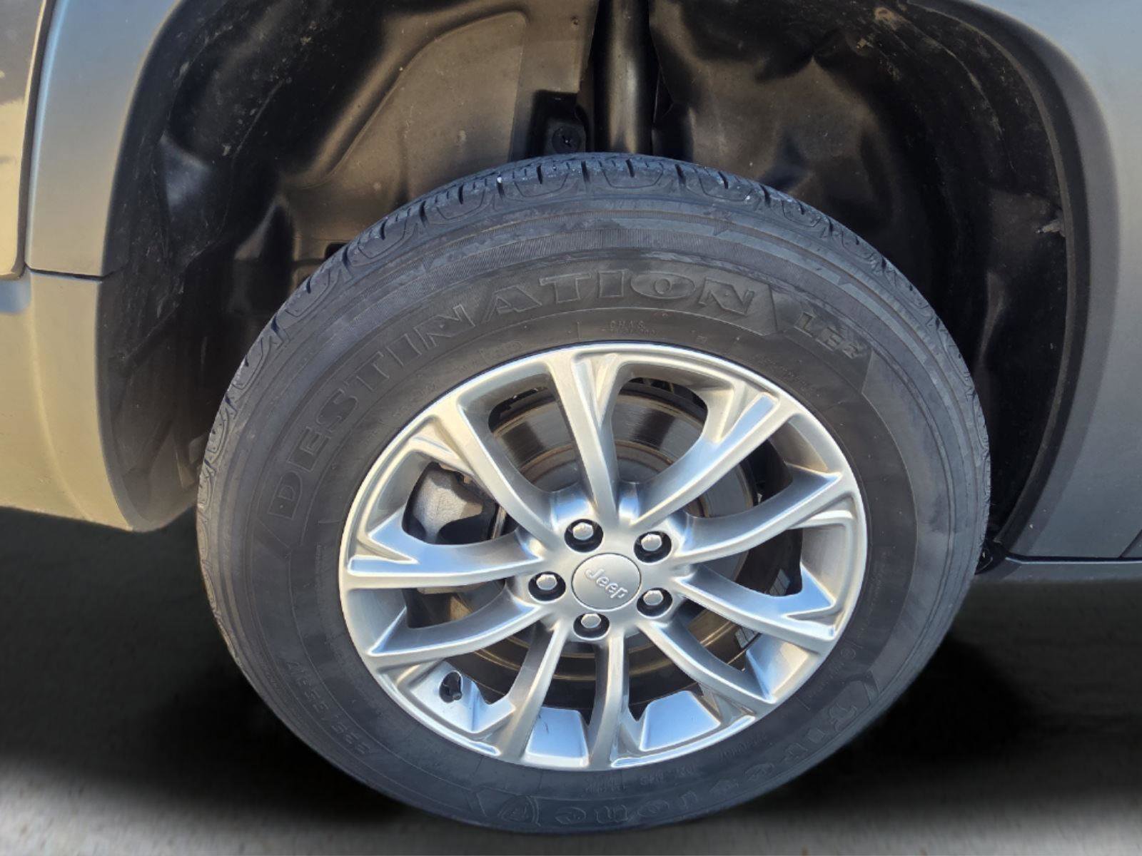 Used 2022 Jeep Cherokee Latitude Lux image 30