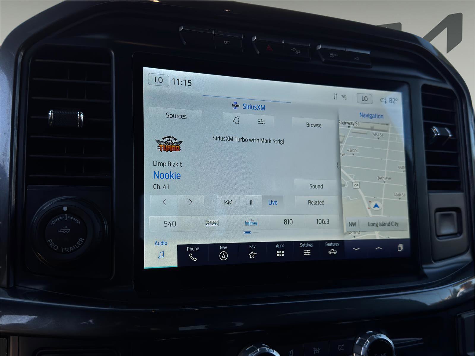 Used 2022 Ford F150 XLT w/ Equipment Group 302A High image 15