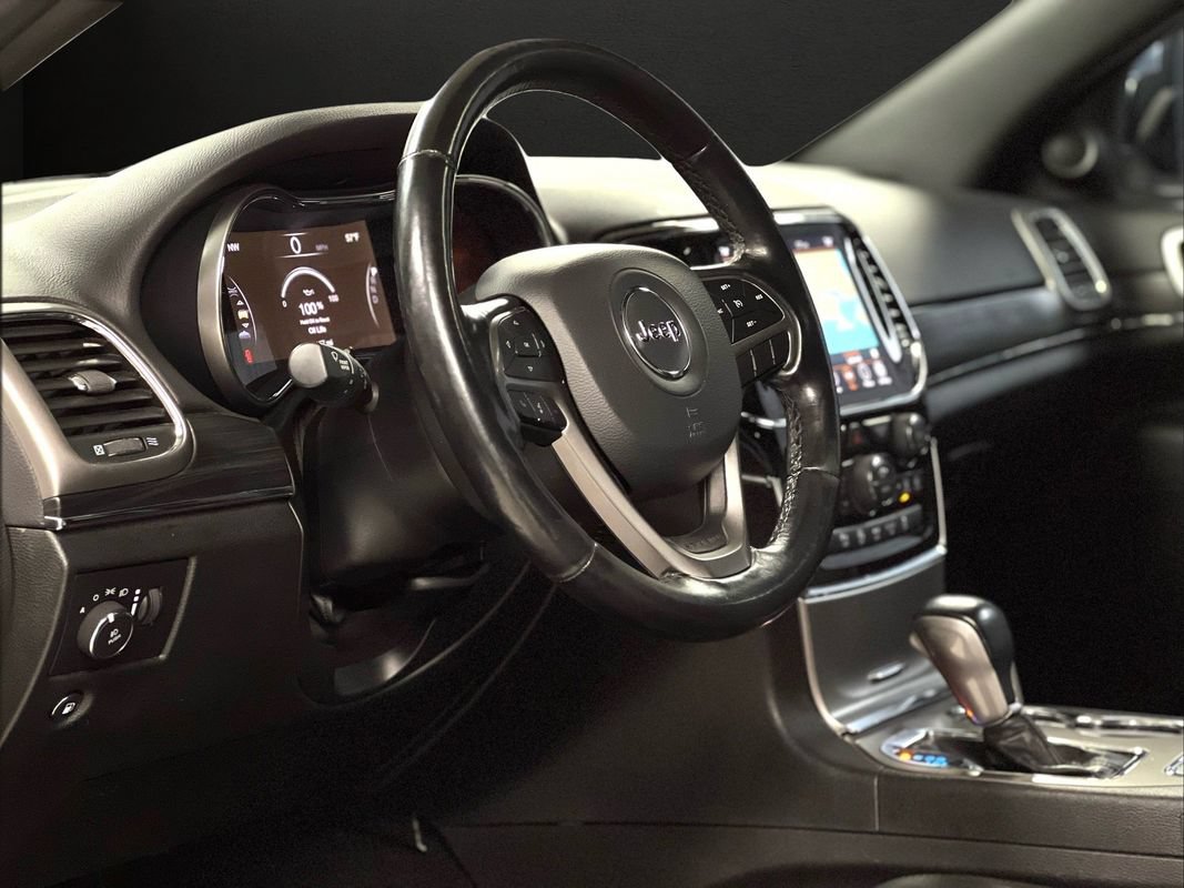 Used 2021 Jeep Grand Cherokee Limited AWD/4WD image 14