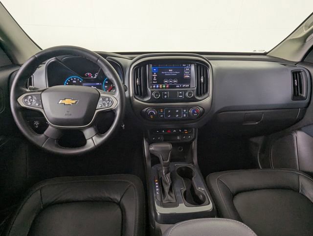 Used 2021 Chevrolet Colorado Z71 w/ Z71 Midnight Edition AWD/4WD image 16