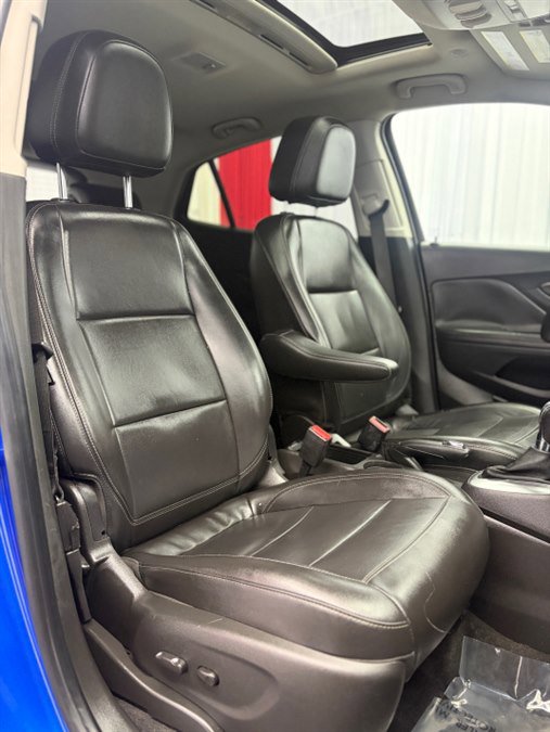 Used 2016 Buick Encore Premium AWD/4WD image 16
