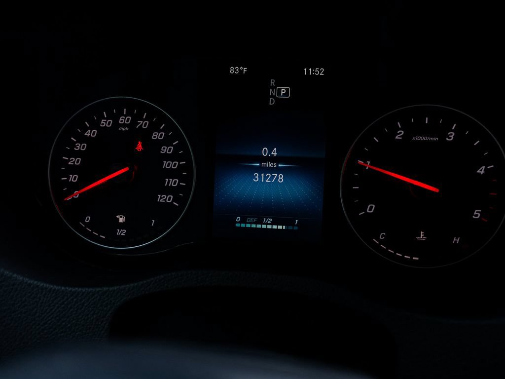 Used 2024 Mercedes-Benz Sprinter 2500 image 15