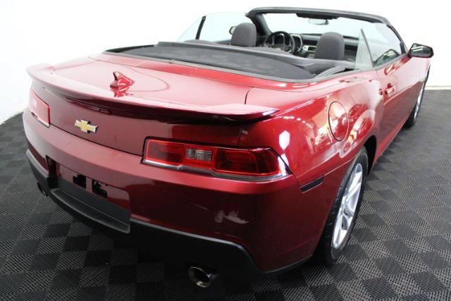 Used 2015 Chevrolet Camaro LT RWD image 8