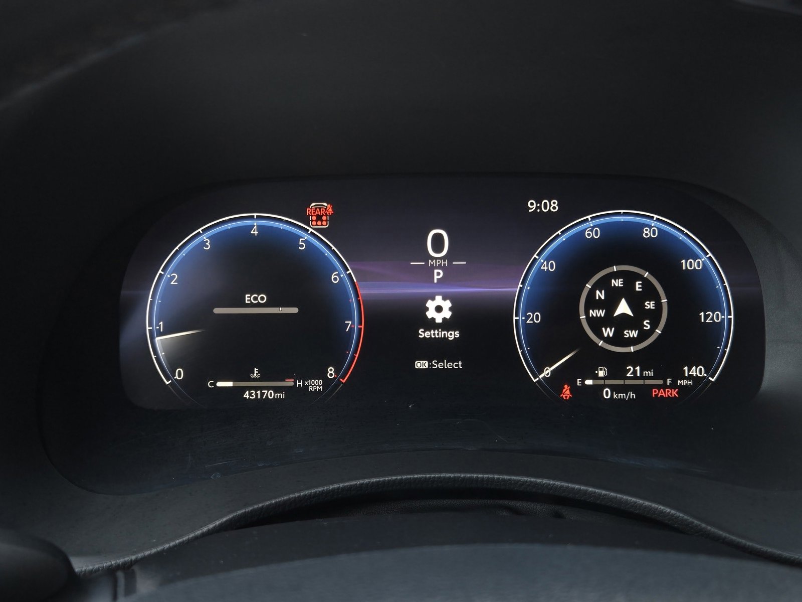 Used 2023 Toyota Highlander Platinum image 26