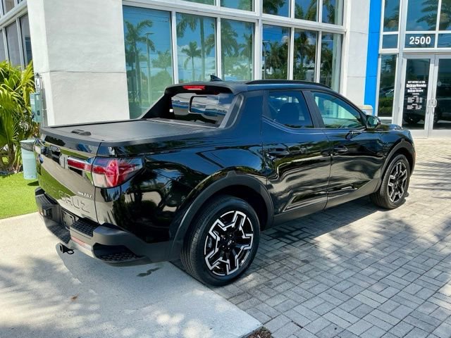 Used 2025 Hyundai Santa Cruz Limited AWD/4WD image 7