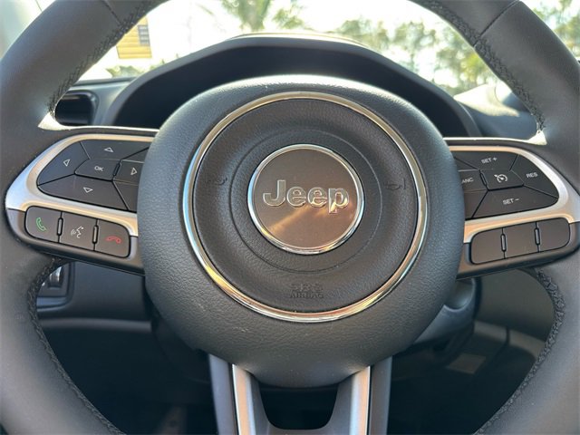 Used 2023 Jeep Renegade Altitude image 37