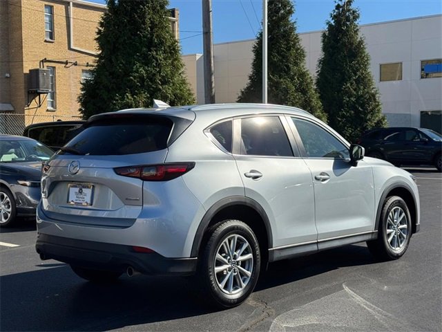 Used 2022 MAZDA CX-5 AWD 2.5 S w/ Preferred Package image 3