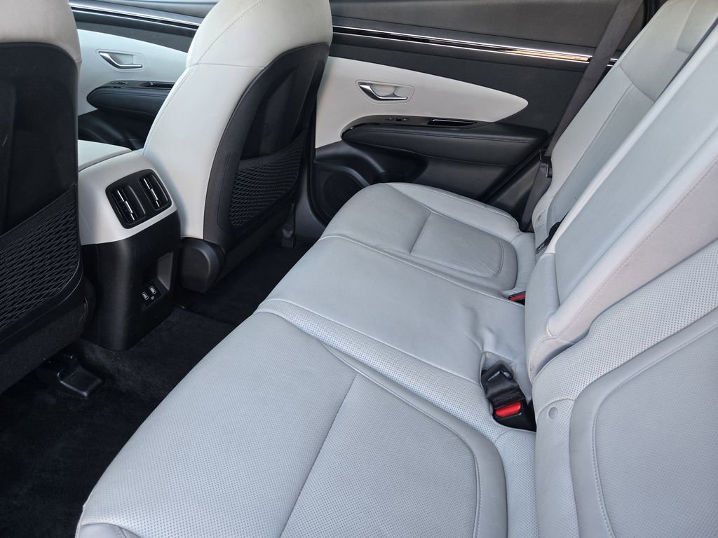 Used 2024 Hyundai Tucson Limited AWD/4WD image 19