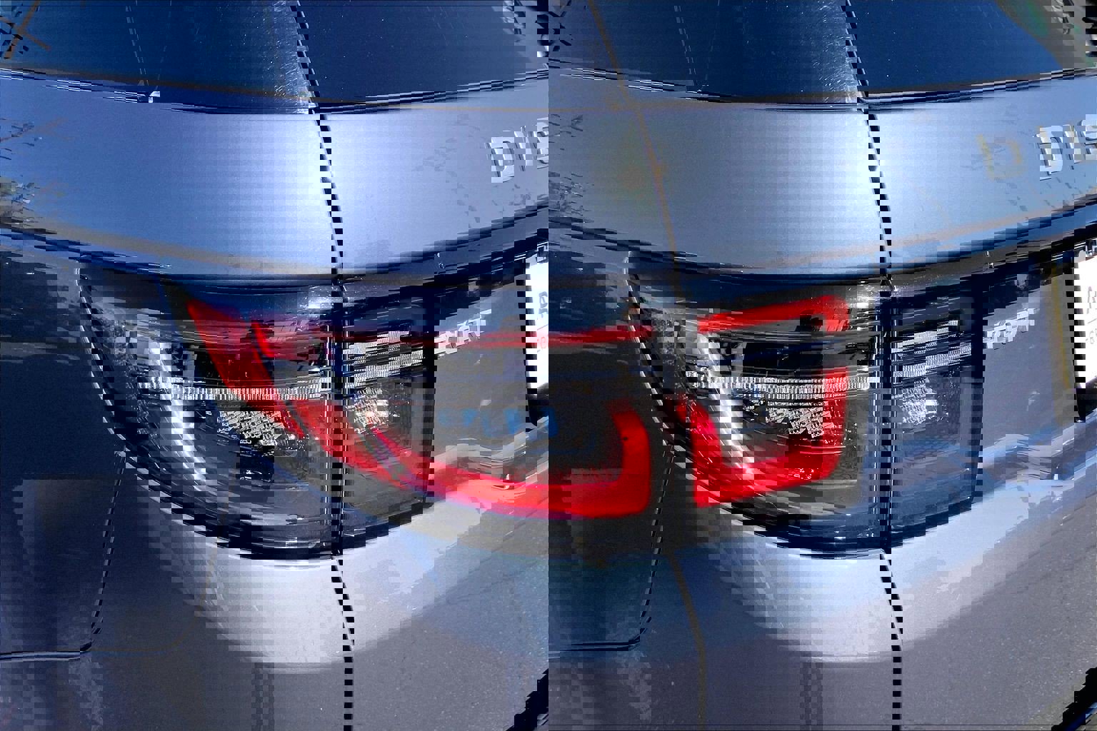 Used 2024 Land Rover Discovery Sport S image 26