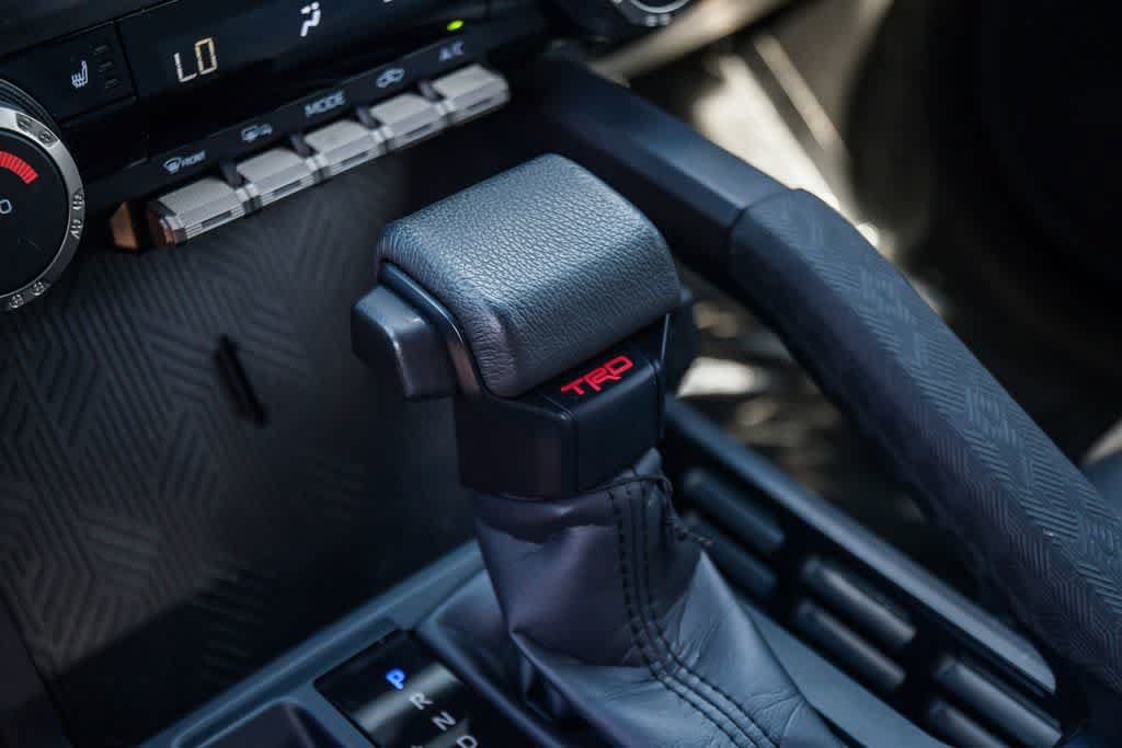 Used 2025 Toyota Tacoma TRD Sport AWD/4WD image 21