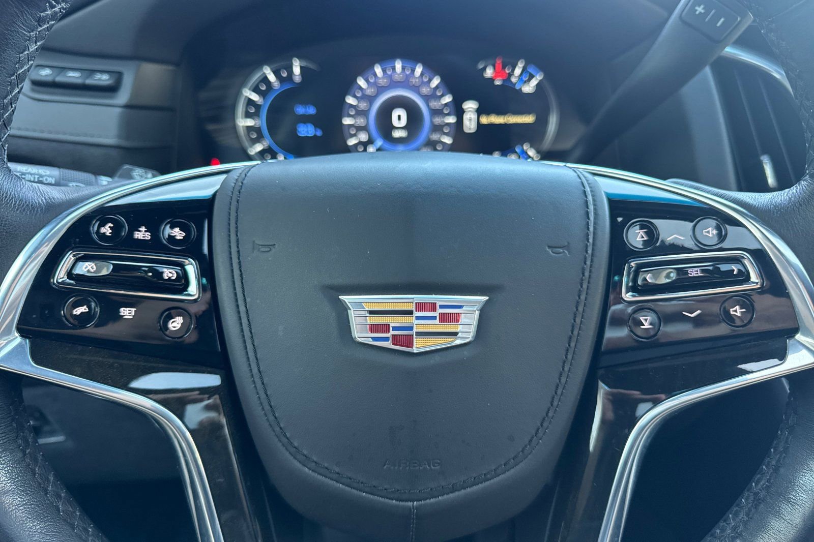Used 2019 Cadillac Escalade ESV Platinum image 37