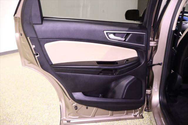 Used 2020 Ford Edge SEL w/ Convenience Package FWD image 36