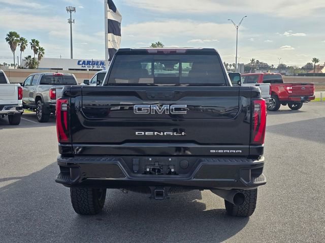 Used 2024 GMC Sierra 2500 Denali Ultimate image 7