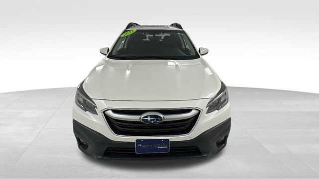 Used 2022 Subaru Outback Premium image 8