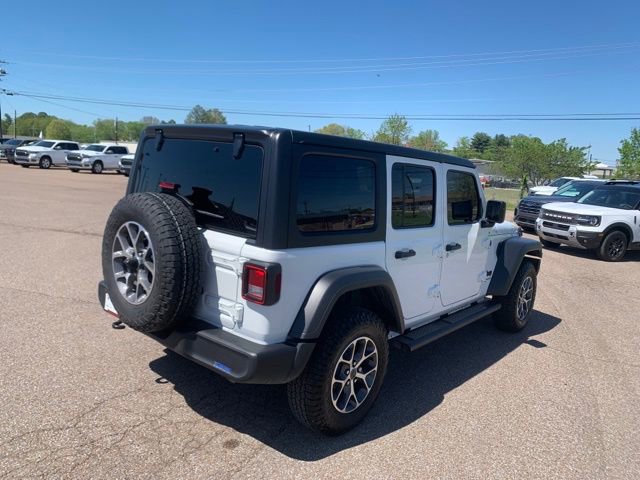 Used 2024 Jeep Wrangler Sport S image 7