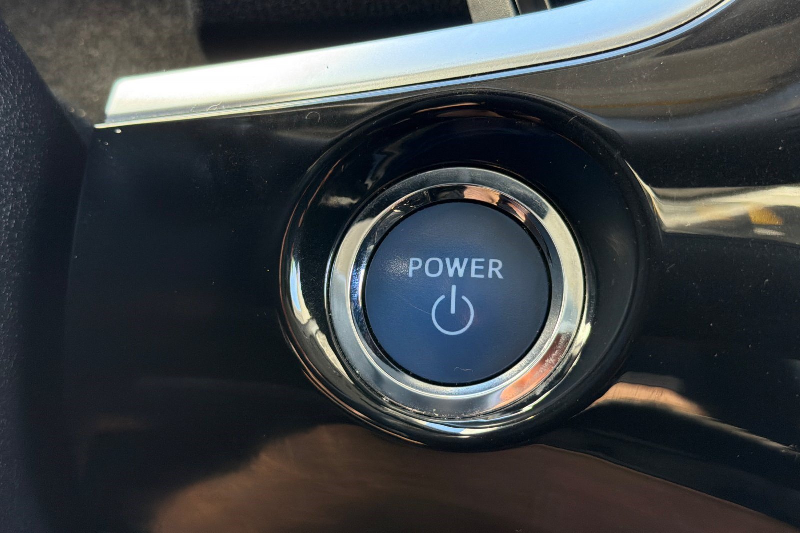 Used 2022 Toyota Prius Prime XLE FWD image 28