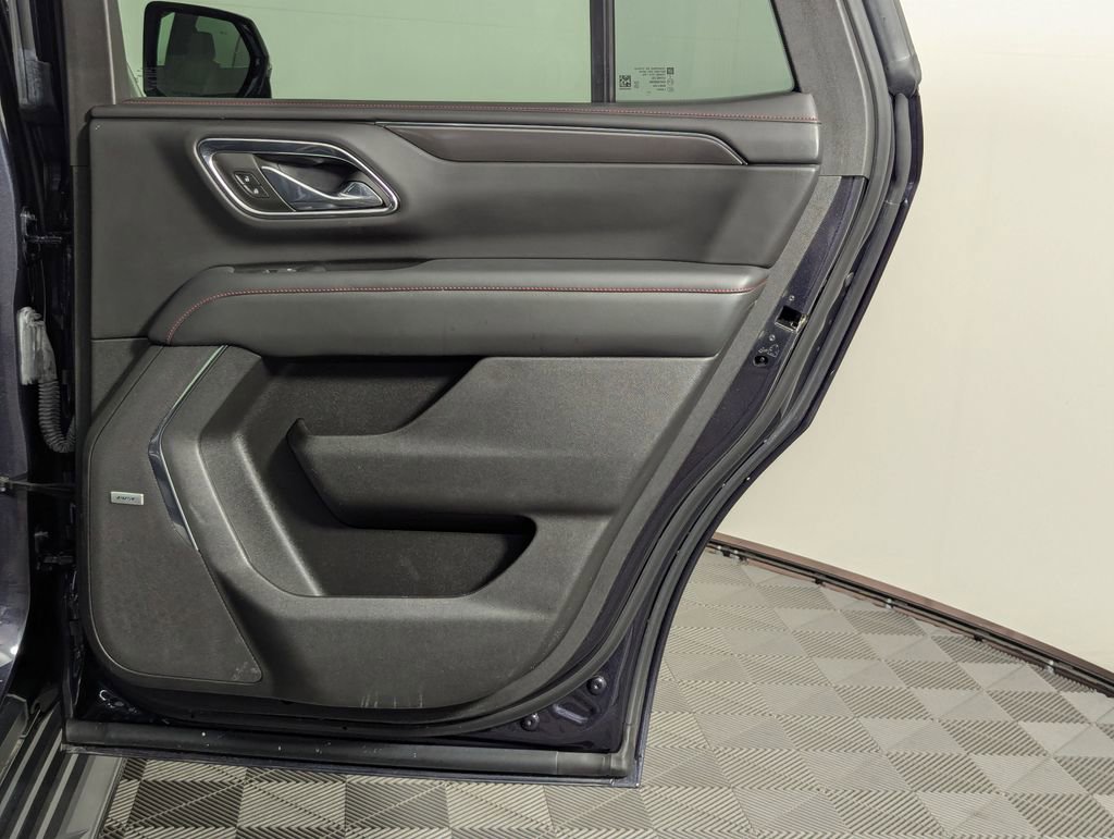 Used 2023 Chevrolet Tahoe RST w/ Luxury Package AWD/4WD image 95