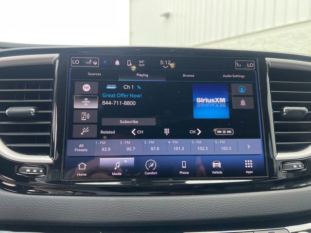 Used 2022 Chrysler Pacifica Touring-L FWD image 32