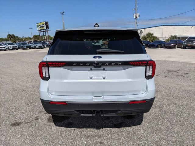 New 2026 Ford Explorer Active RWD image 5
