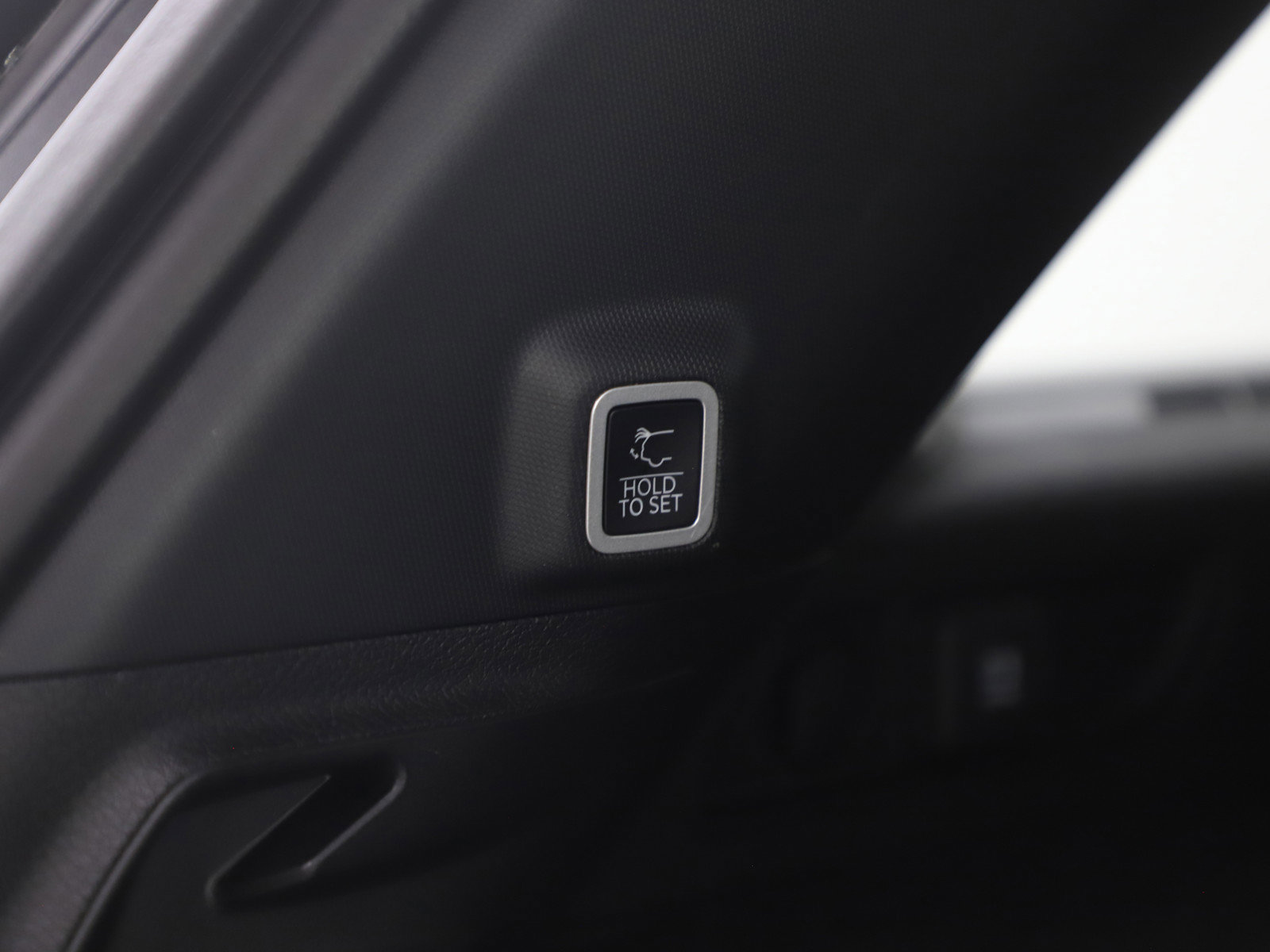 Used 2024 Jeep Grand Cherokee Summit AWD/4WD image 18