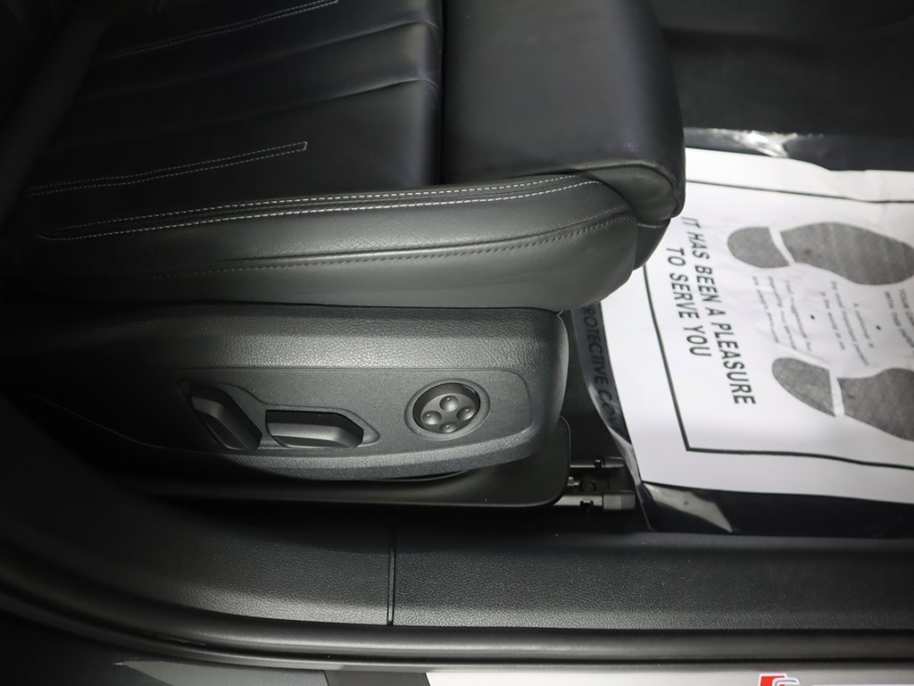 Used 2021 Audi A4 2.0T Premium Plus w/ Premium Plus Package image 33