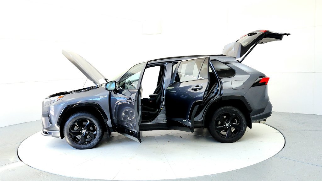 Certified 2024 Toyota RAV4 SE w/ Weather & Moonroof Package AWD/4WD image 10
