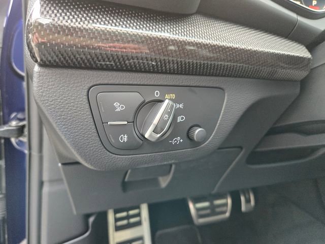 Used 2018 Audi SQ5 Premium Plus w/ Navigation Package image 23