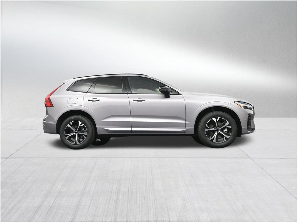New 2026 Volvo XC60 B5 Core AWD/4WD image 26