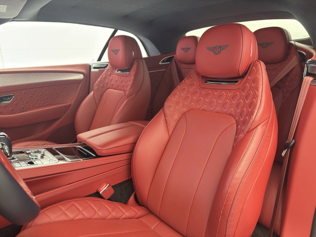 Certified 2023 Bentley Continental GT Azure image 4