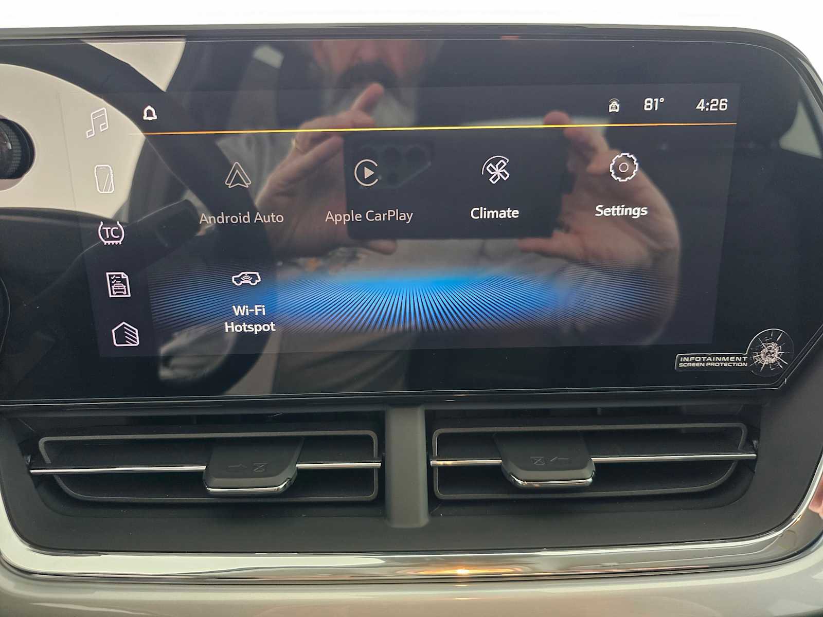 New 2026 Chevrolet Trax LT w/ Driver Confidence Package FWD image 24