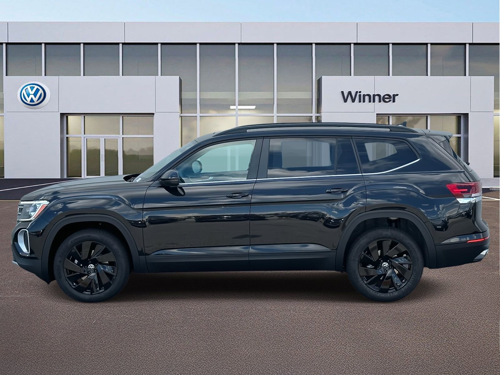 New 2026 Volkswagen Atlas SE image 2