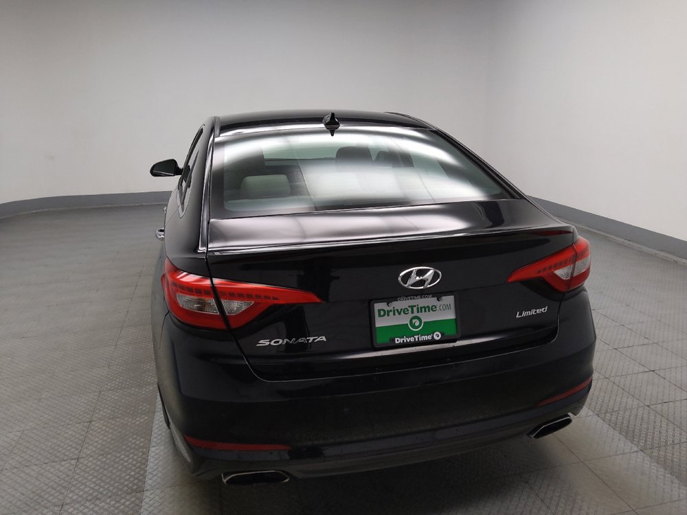 Used 2017 Hyundai Sonata Limited w/ Ultimate Package 04 FWD image 6