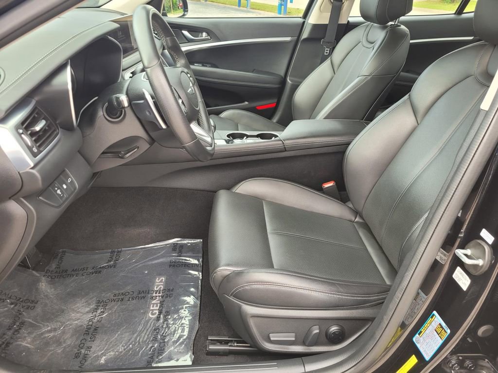 Used 2022 Genesis G70 2.0T image 18