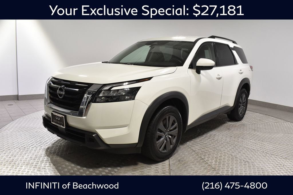 Used 2023 Nissan Pathfinder SV