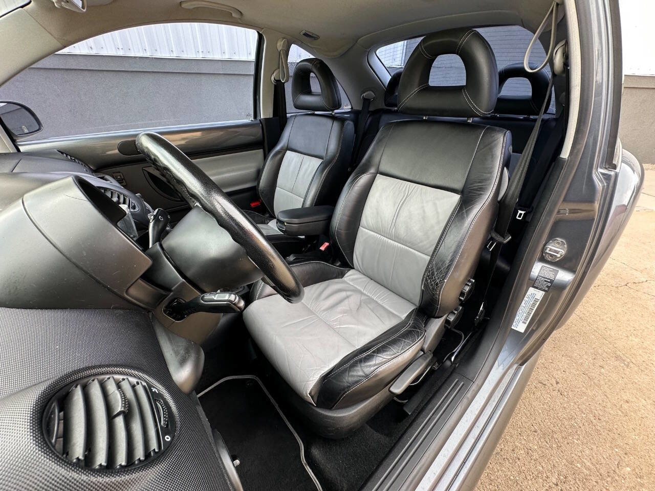 Used 2002 Volkswagen Beetle S image 40