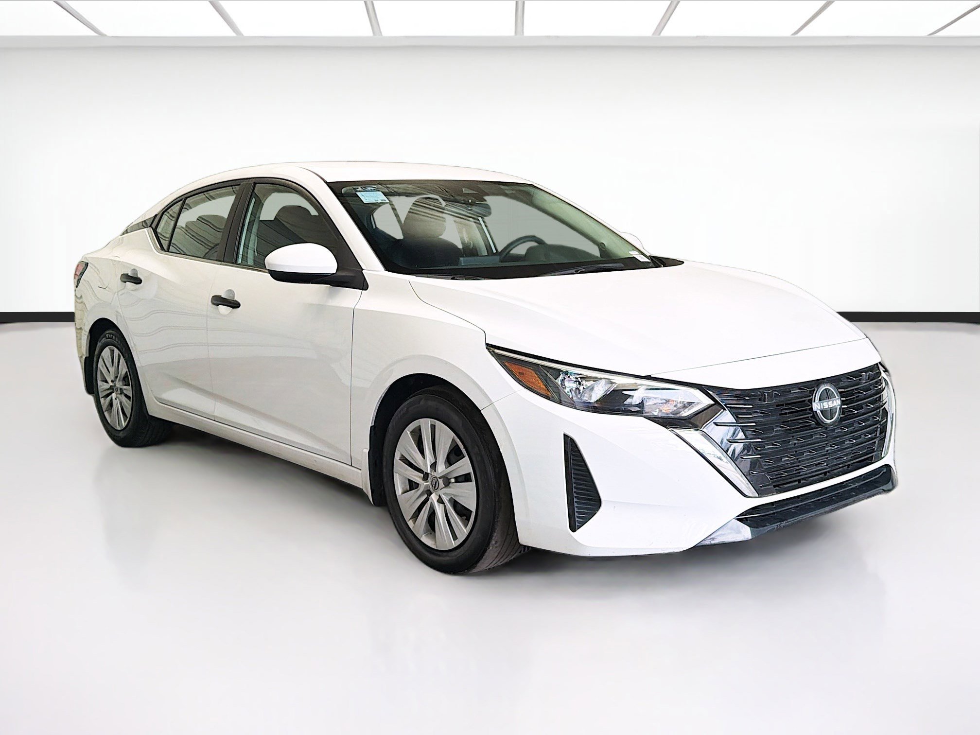 Used 2025 Nissan Sentra S image 3